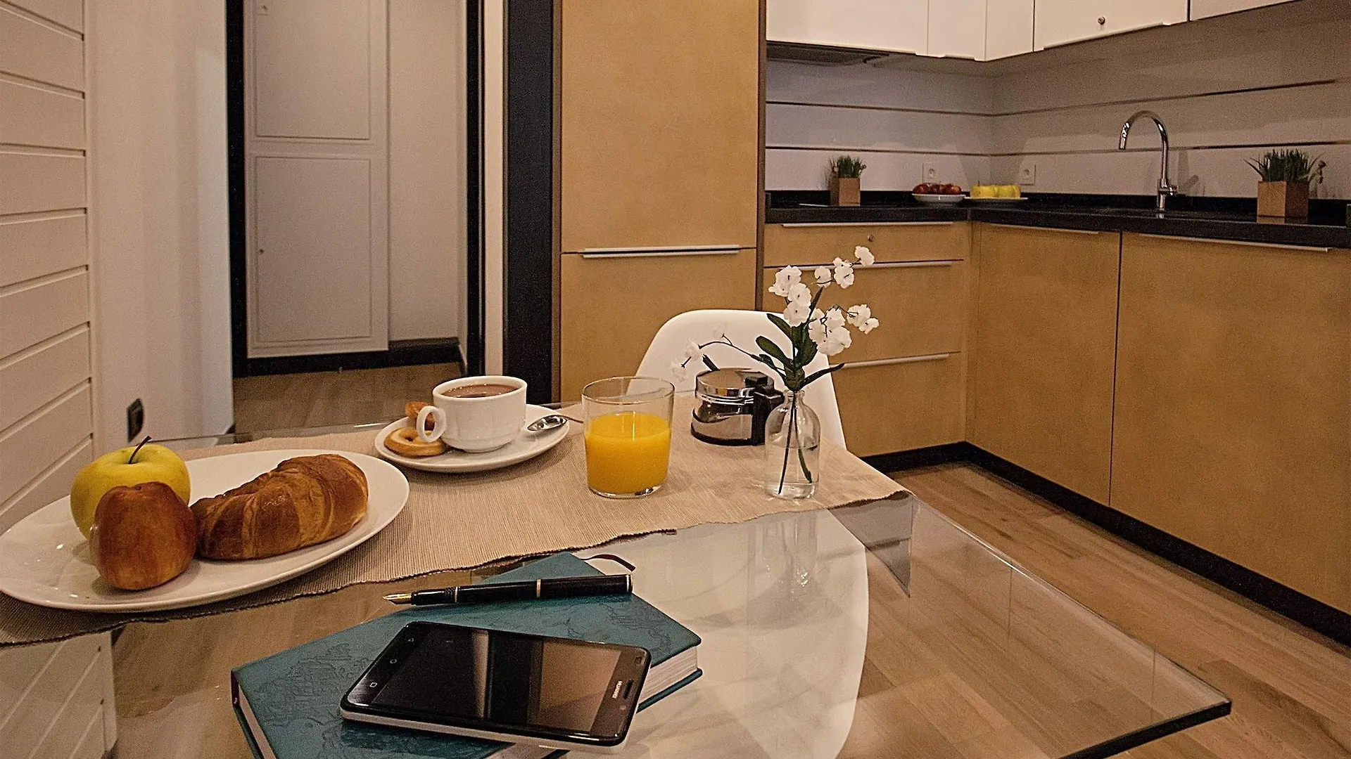 Apartamentos Suites Oficentro Deluxe Màlaga Apartmán