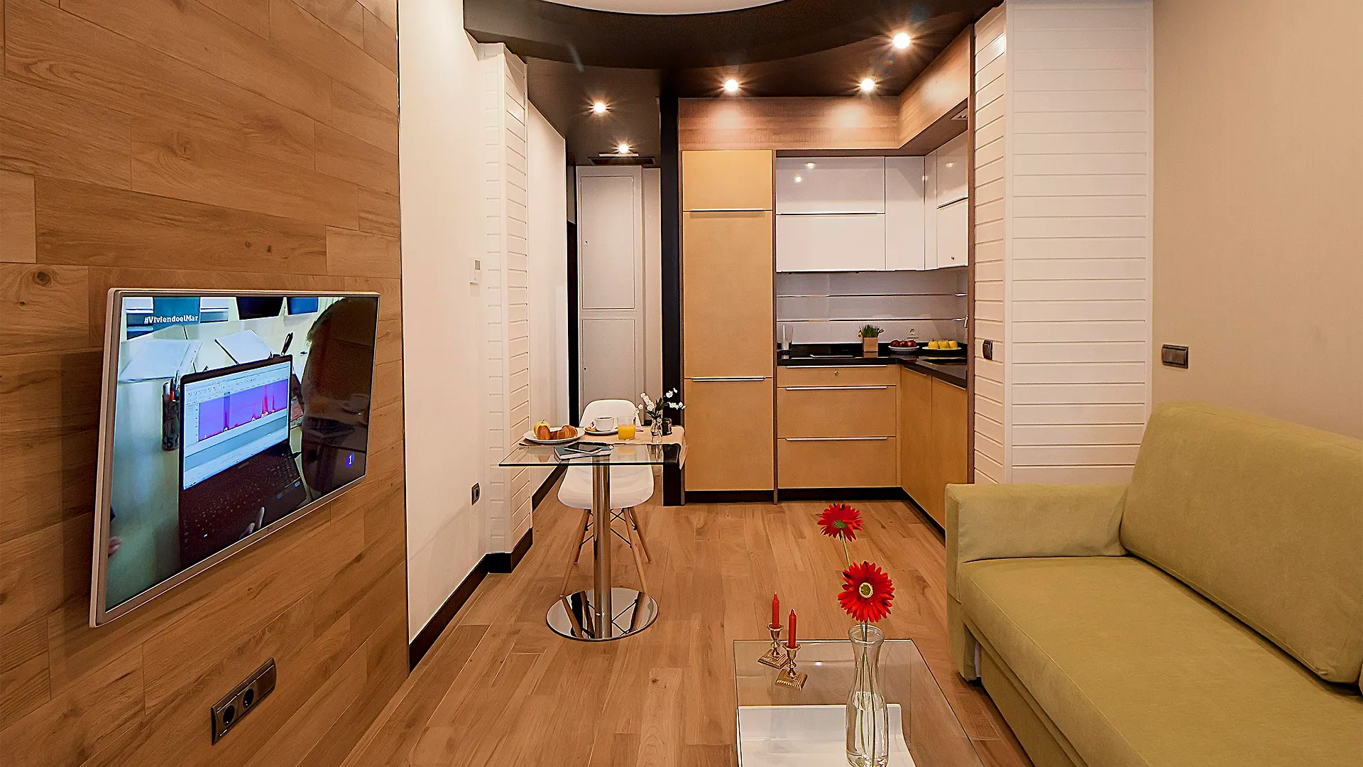 Apartamentos Suites Oficentro Deluxe Màlaga Apartmán