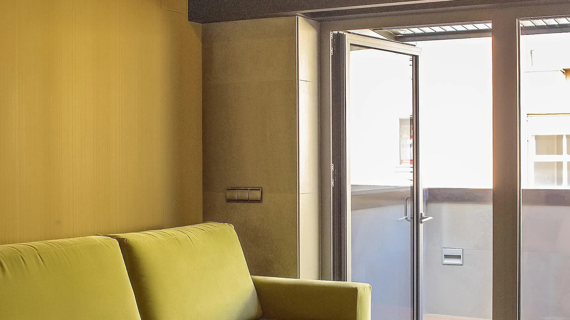 Apartamentos Suites Oficentro Deluxe Màlaga