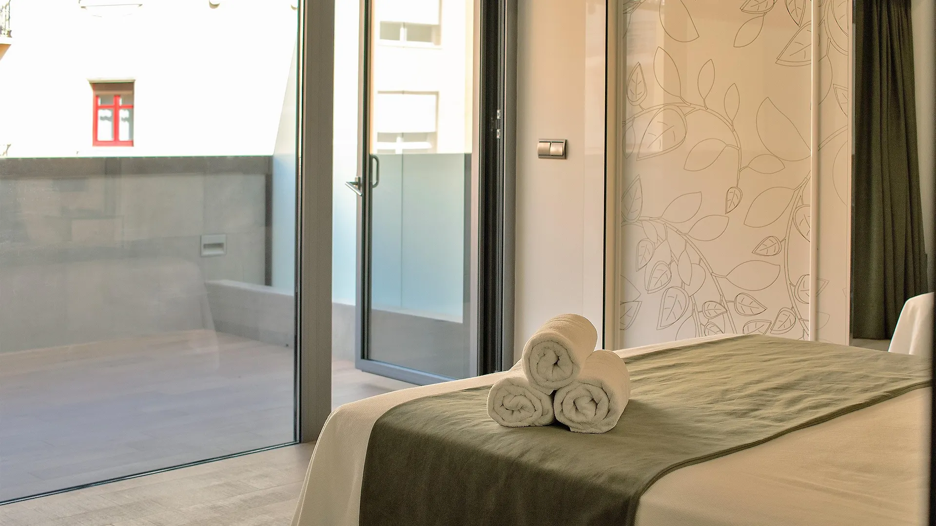 Apartamentos Suites Oficentro Deluxe Màlaga