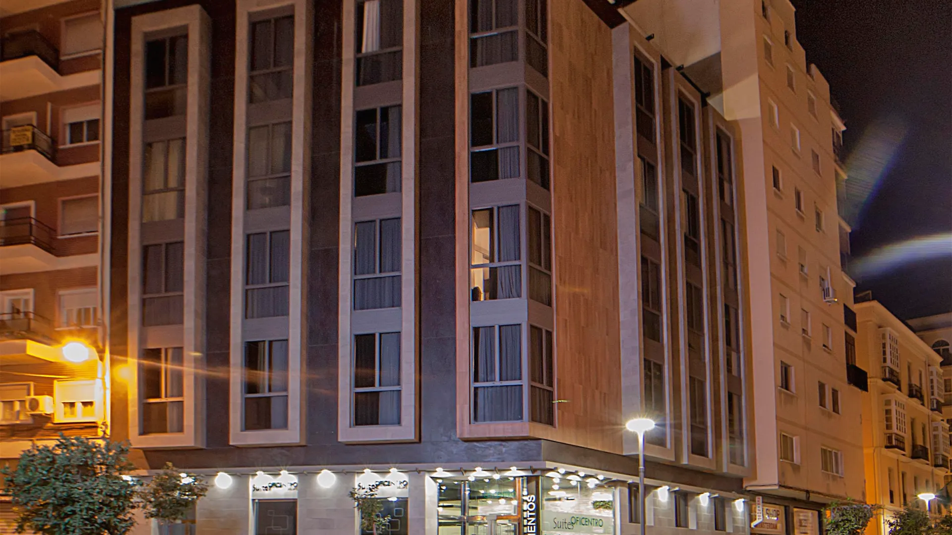 Apartamentos Suites Oficentro Deluxe Màlaga 0*,  Španělsko